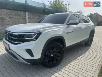 Авто Volkswagen Atlas Cross Sport 2021 № 7644897