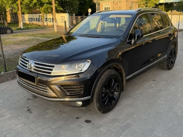 Авто Volkswagen Touareg 2017 № 7644917