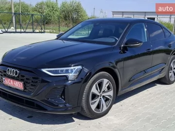 Авто Audi Q8 Sportback E-Tron 2023 № 7644936