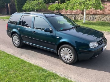 Авто Volkswagen Golf 2001 № 7645040