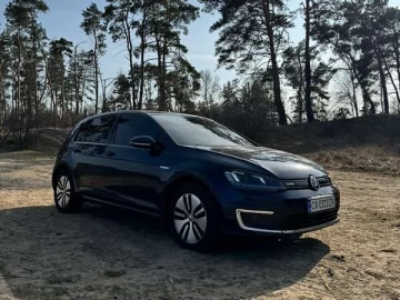 Авто Volkswagen E-Golf 2014 № 7645212