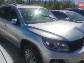 Авто Volkswagen Touareg 2015 № 7645286