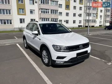 Авто Volkswagen Tiguan 2016 № 7645426
