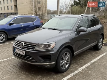 Авто Volkswagen Touareg 2015 № 7645939