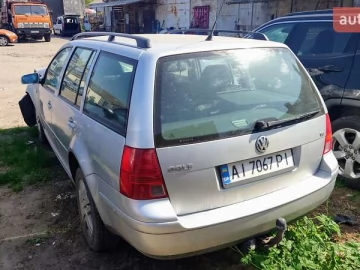 Авто Volkswagen Golf 2001 № 7646007