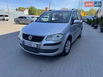 Авто Volkswagen Touran 2007 № 7646158