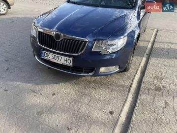 Авто Skoda Superb 2010 № 7646167