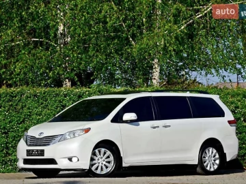 Авто Toyota Sienna 2013 № 7646206