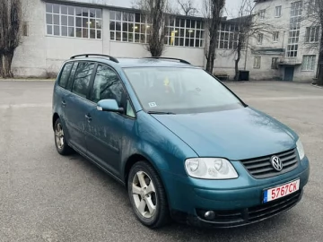 Авто Volkswagen Touran 2005 № 7646299