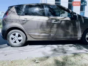 Авто Renault Scenic 2009 № 7646301