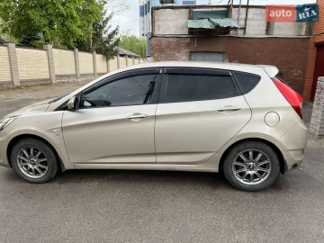 Авто Hyundai Accent 2012 № 7646332