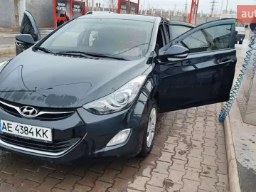 Авто Hyundai Elantra 2013 № 7646363