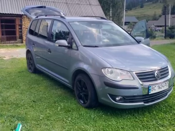 Авто Volkswagen Touran 2008 № 7646406