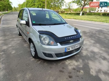 Авто Ford Fiesta 2007 № 7646472