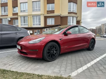 Авто Tesla Model 3 2022 № 7646922