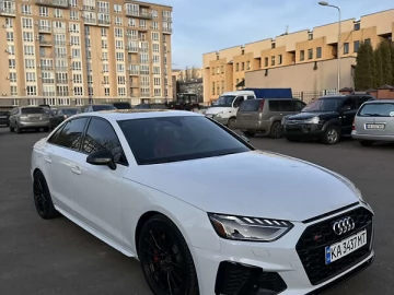 Авто Audi S4 2020 № 7646943