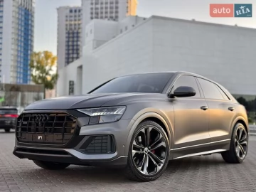 Авто Audi Q8 2021 № 7646952