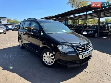 Авто Volkswagen Touran 2008 № 7647041