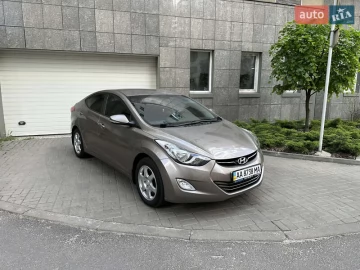 Авто Hyundai Elantra 2012 № 7647060