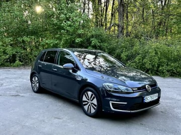 Авто Volkswagen E-Golf 2020 № 7647100