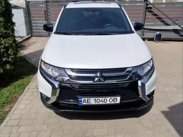 Авто Mitsubishi Outlander 2018 № 7647110