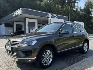 Авто Volkswagen Touareg 2016 № 7647131