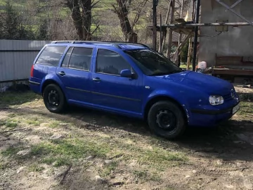 Авто Volkswagen Golf 2000 № 7647191