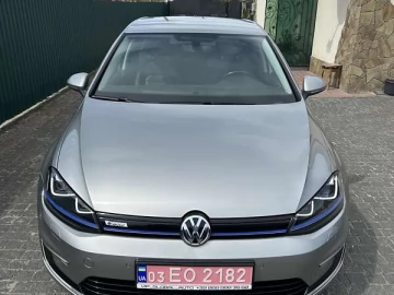 Авто Volkswagen E-Golf 2016 № 7647285