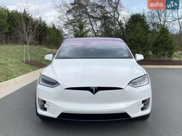 Авто Tesla Model X 2018 № 7647368