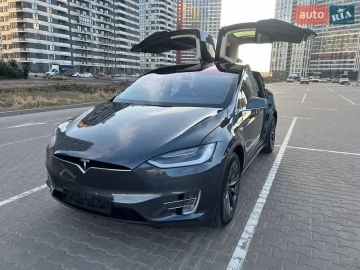 Авто Tesla Model X 2018 № 7647382