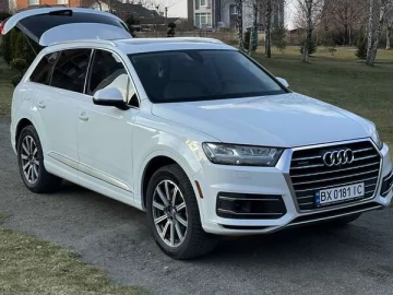 Авто Audi Q7 2017 № 7647394