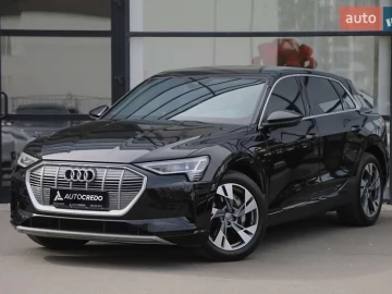 Авто Audi E-Tron 2020 № 7647396