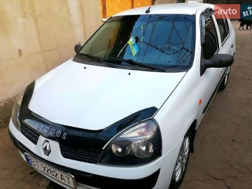 Авто Renault Symbol 2002 № 7647437