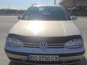 Авто Volkswagen Golf 2000 № 7647450