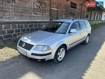 Авто Volkswagen Passat 2004 № 7647455
