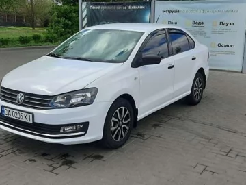 Авто Volkswagen Polo 2016 № 7647510