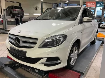 Авто Mercedes B-Class 2017 № 7647588