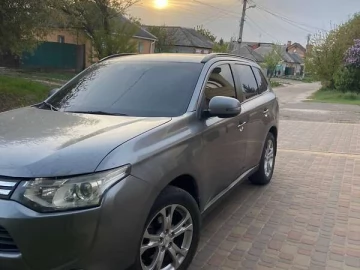Авто Mitsubishi Outlander 2012 № 7647608