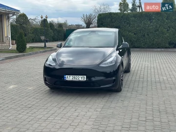 Авто Tesla Model Y 2022 № 7647676