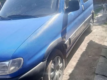 Авто Citroen Berlingo 2001 № 7647711