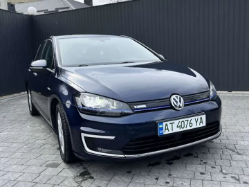 Авто Volkswagen E-Golf 2015 № 7647833