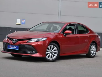 Авто Toyota Camry 2018 № 7647982