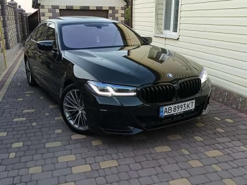 Авто BMW 5 Series 2018 № 7648004