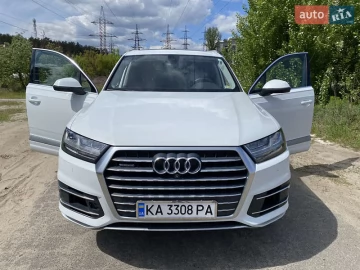Авто Audi Q7 2017 № 7648014