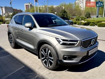 Авто Volvo Xc40 2021 № 7648015
