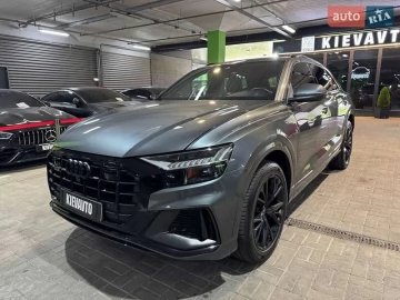 Авто Audi Q8 2021 № 7648033