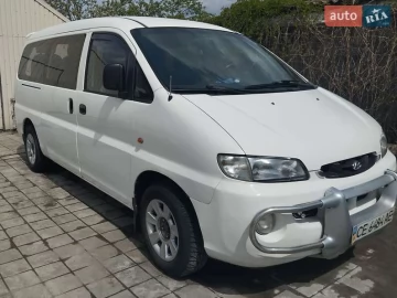 Авто Hyundai H 200 2000 № 7648138
