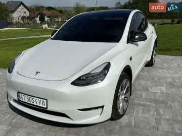 Авто Tesla Model Y 2022 № 7648394