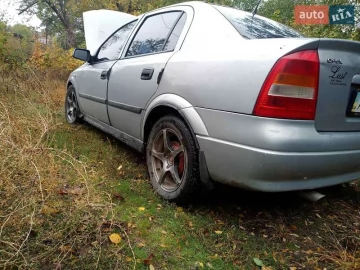 Авто Opel Astra 2003 № 7648477