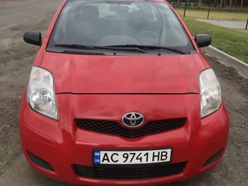 Авто Toyota Yaris 2009 № 7648516